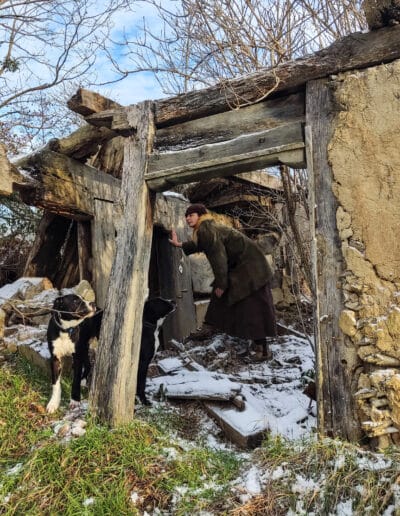Figyeltem az összefüggéseket, a következményeket, az építmények “túlélési stratégiáit” és az enyészet időbeli lefolyását.