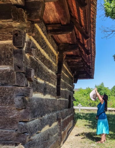 Olyan szemmel kezdtem a régi építési módokat szemlélni, tanulmányozni, hogy mik azok, amik most is állják az idők próbáját.